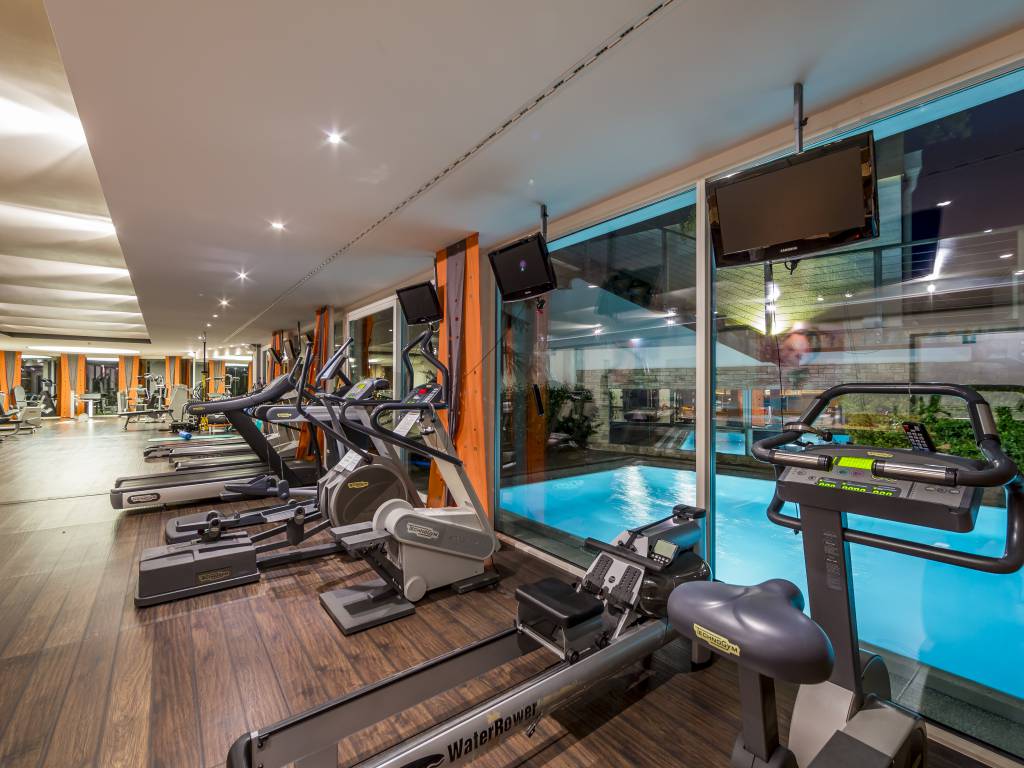 Fitnessraum Cardioraum Im Wellnessurlaub Spa Relax Hotel Erika